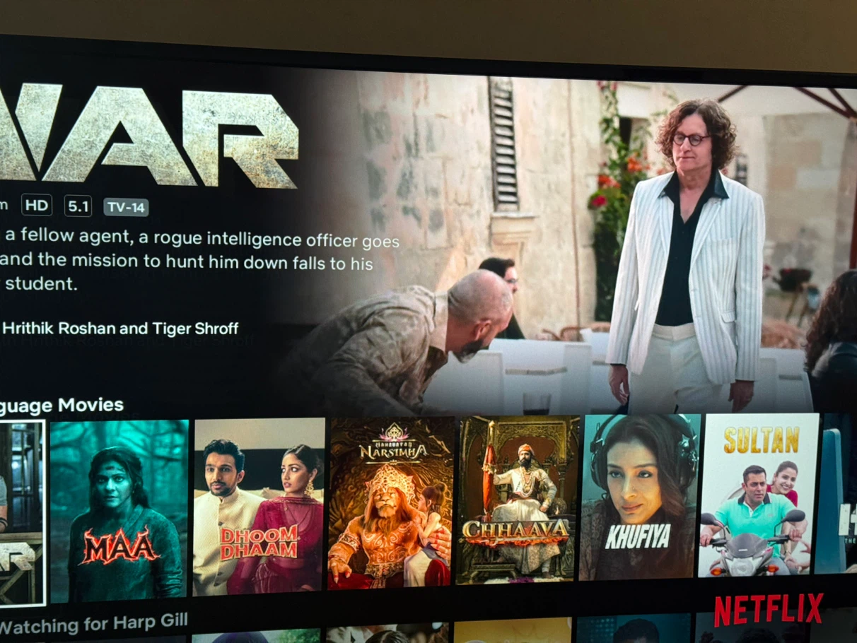 RCA smart TV - photo 2