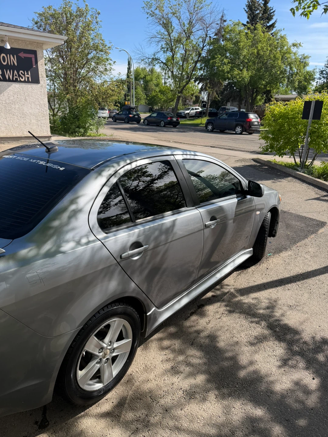Mitsubishi Lancer - photo 2