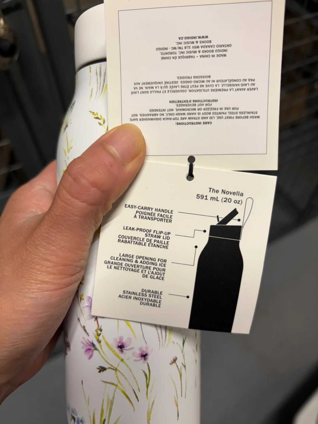 BRAND NEW Indigo Water Bottle 591 mL - photo 2
