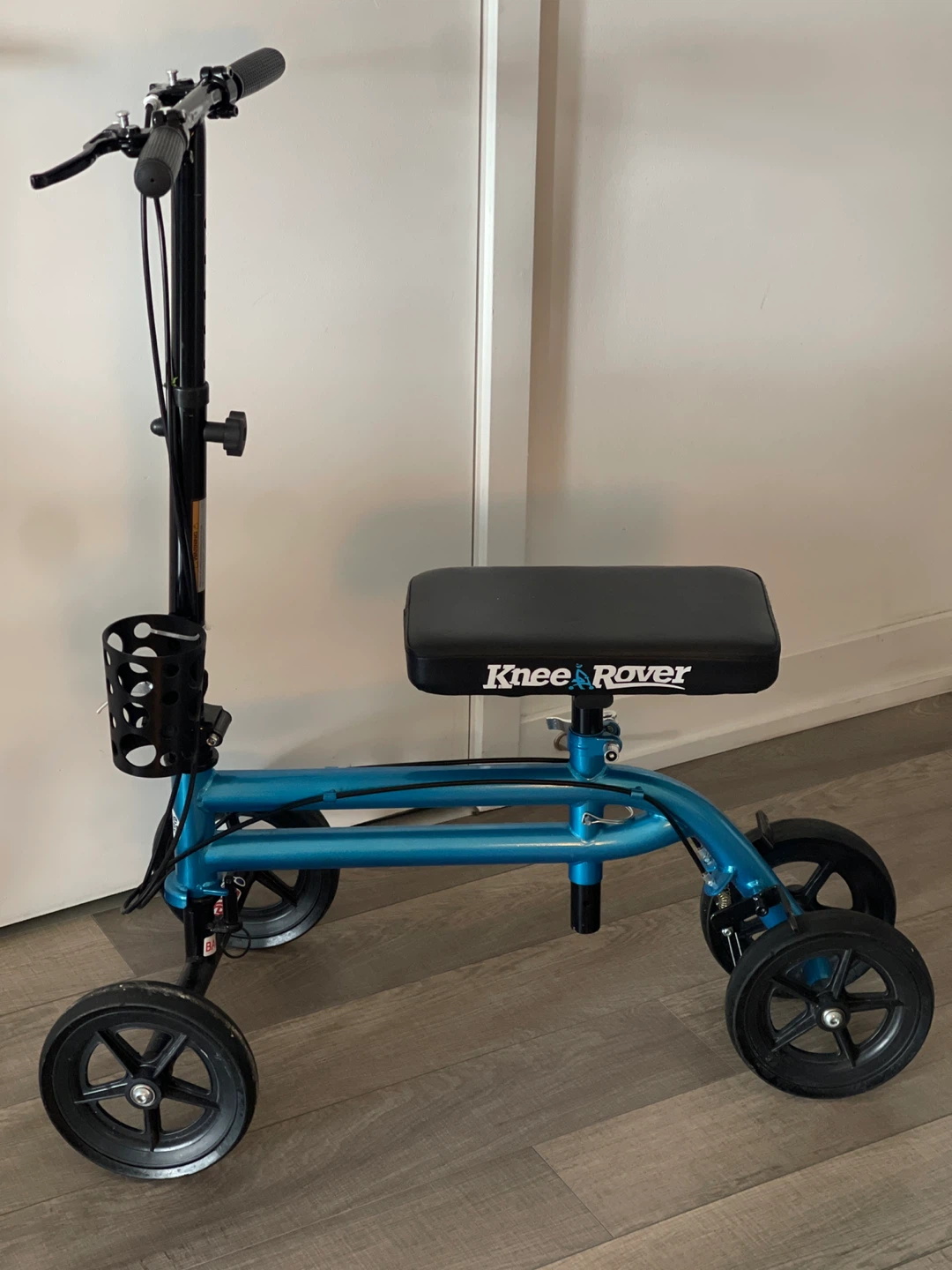 Knee Rover Crutch Scooter