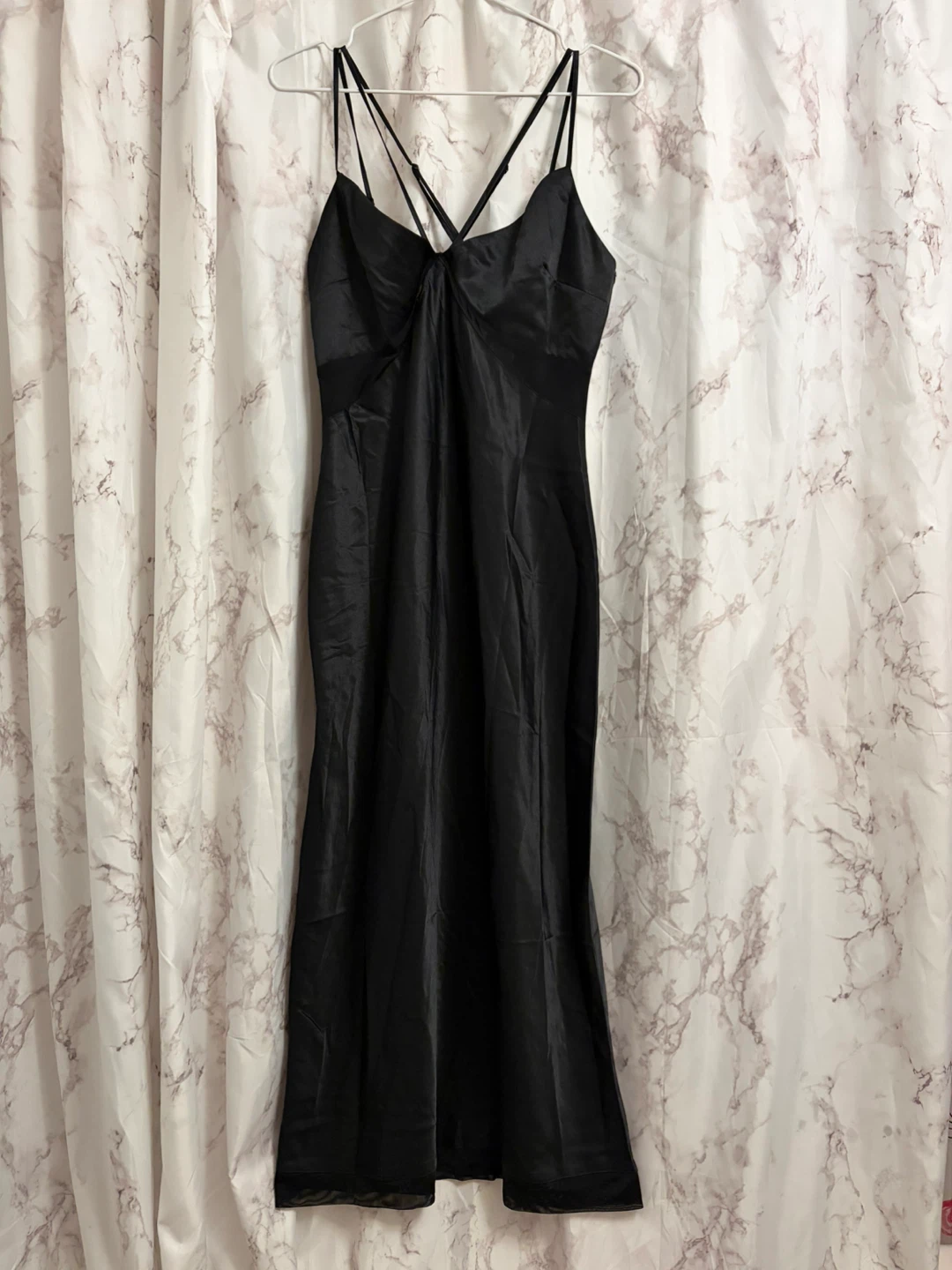 H&M Black Satin Slip Dress - photo 2