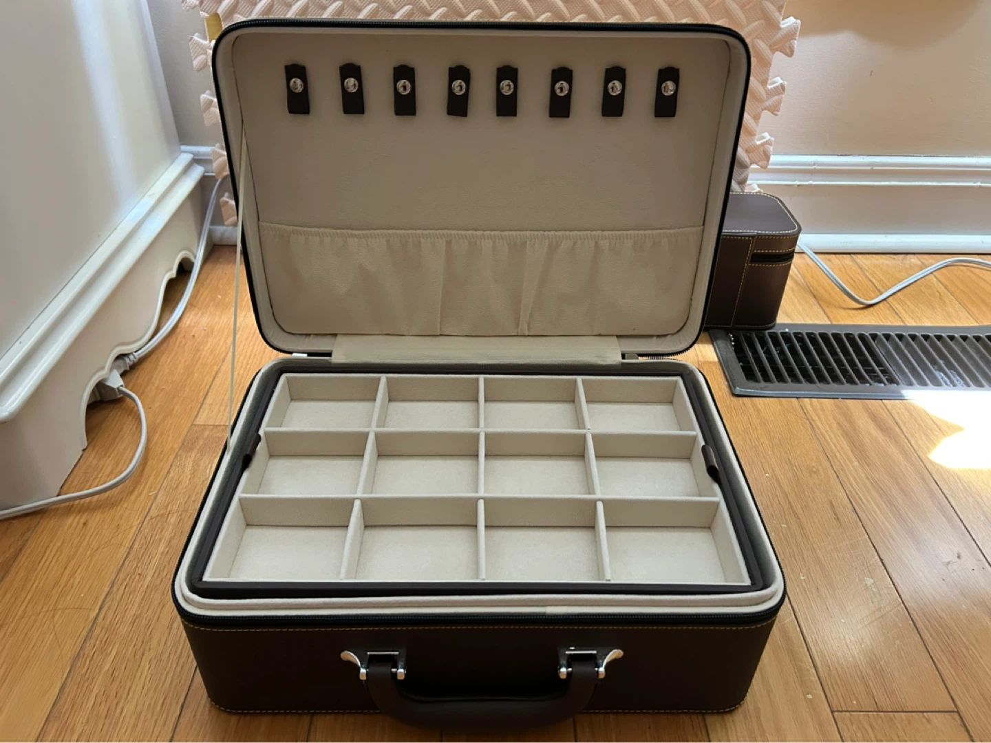 Leather Jewelry Cases - photo 2