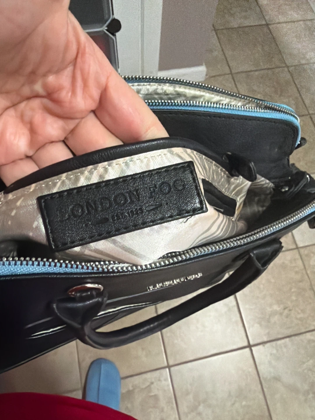 Black London Fog Satchel Handbag - photo 2