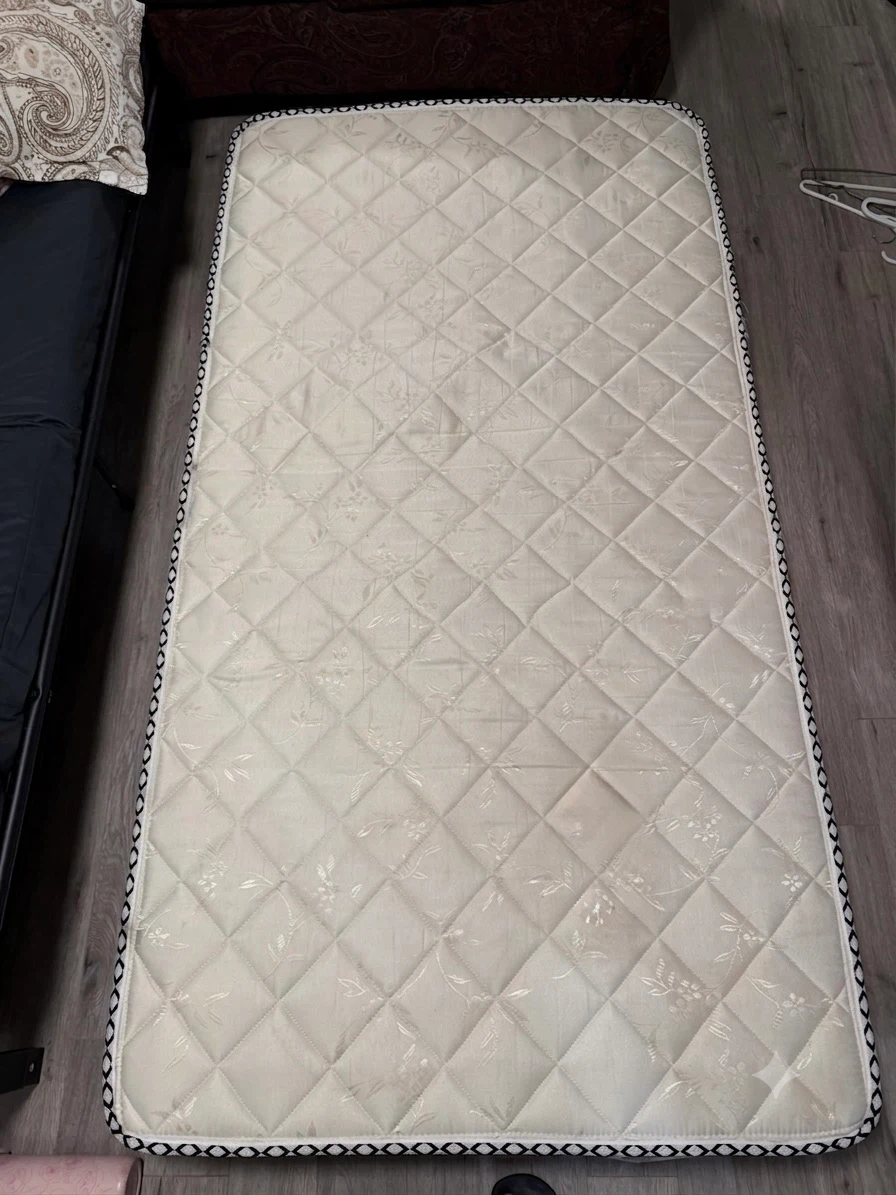 Mattress - photo 2