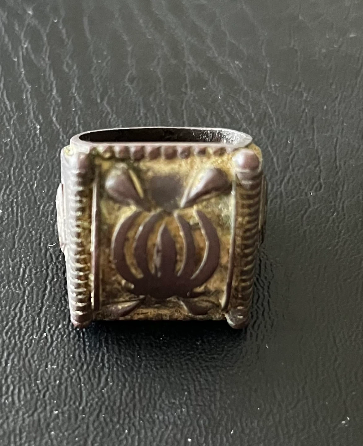 Authentic Sikh empire Raja Ranjeet Sing Time Ring for sell