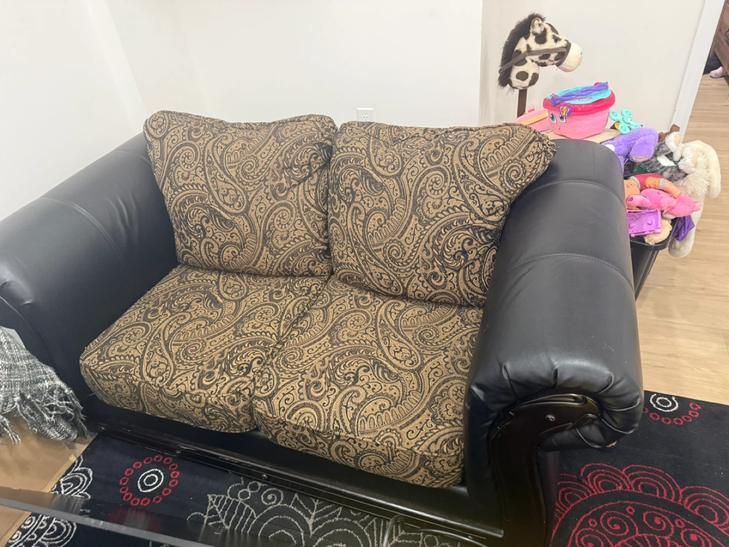 Paisley Print Sofa - photo 4