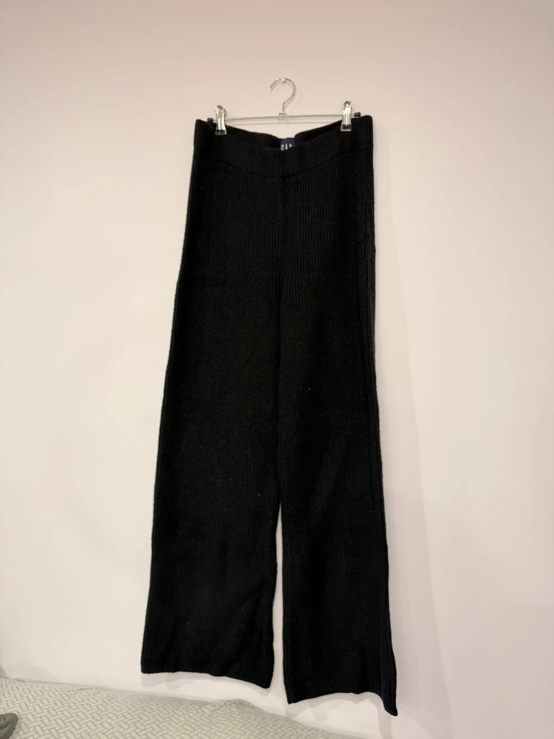 GAP Black Ribbed Wide-Leg Pants
