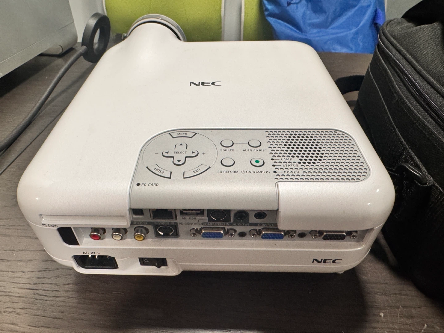 NEC LT245 Projector with Carry Bag - photo 2