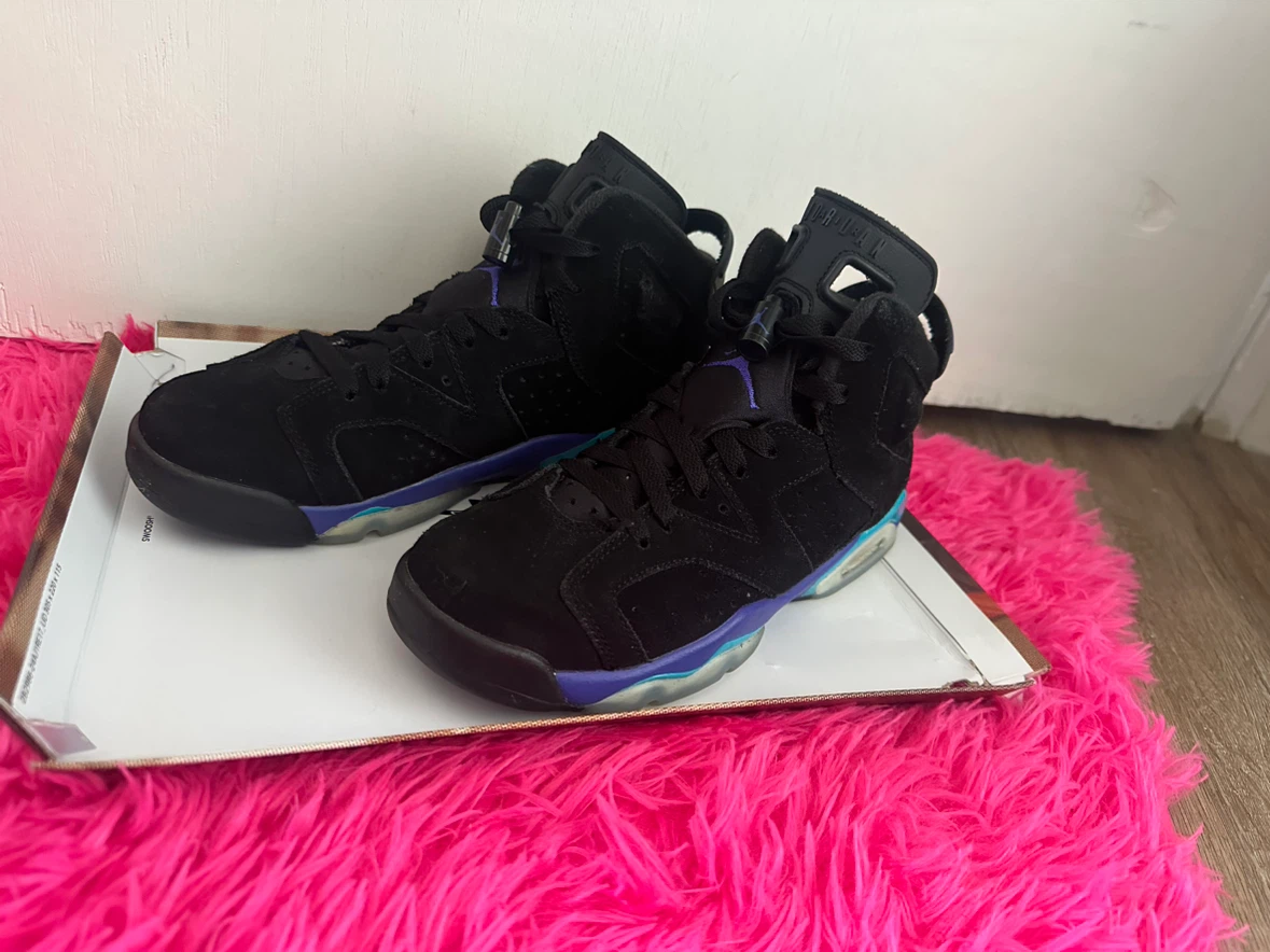 Air Jordan 6 Retro Black/Purple Shoes - photo 2