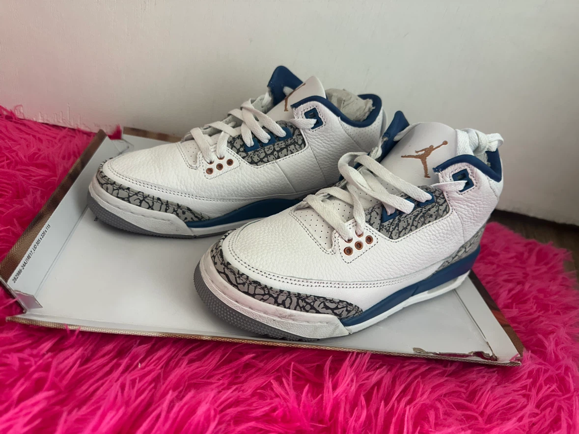Air Jordan 3 "True Blue" Kids Sneakers