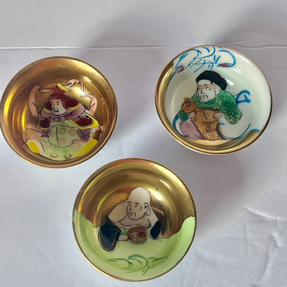 3 Kutani Sake Cups Gods Fortune Handpainted-Japan