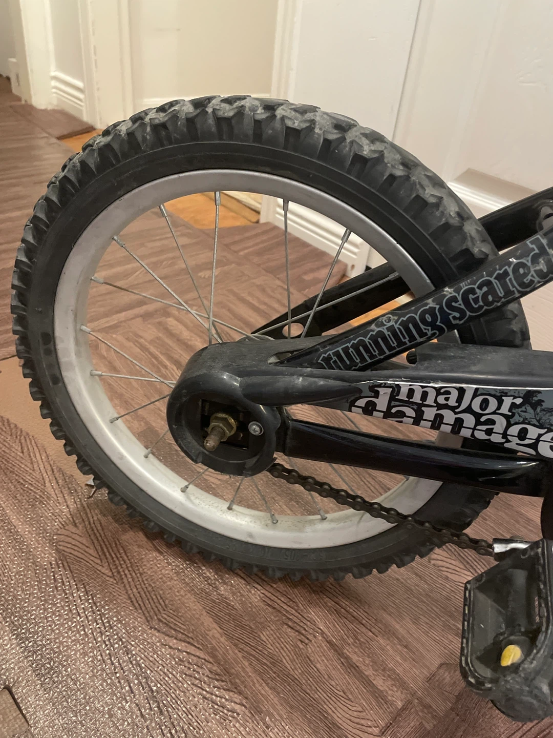 Magna "Major Damage" Kids Bike - photo 2