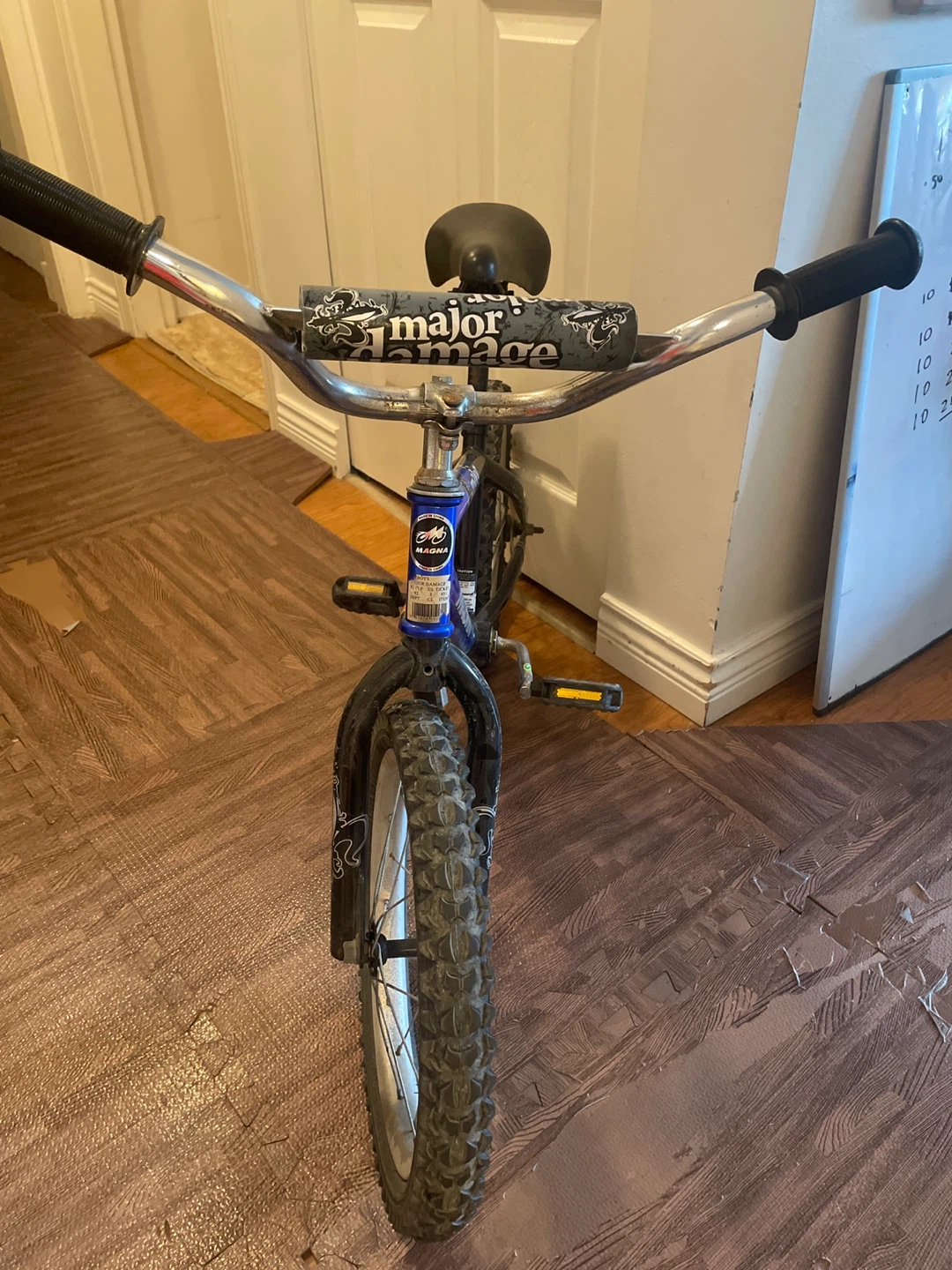 Magna "Major Damage" Kids Bike - photo 4