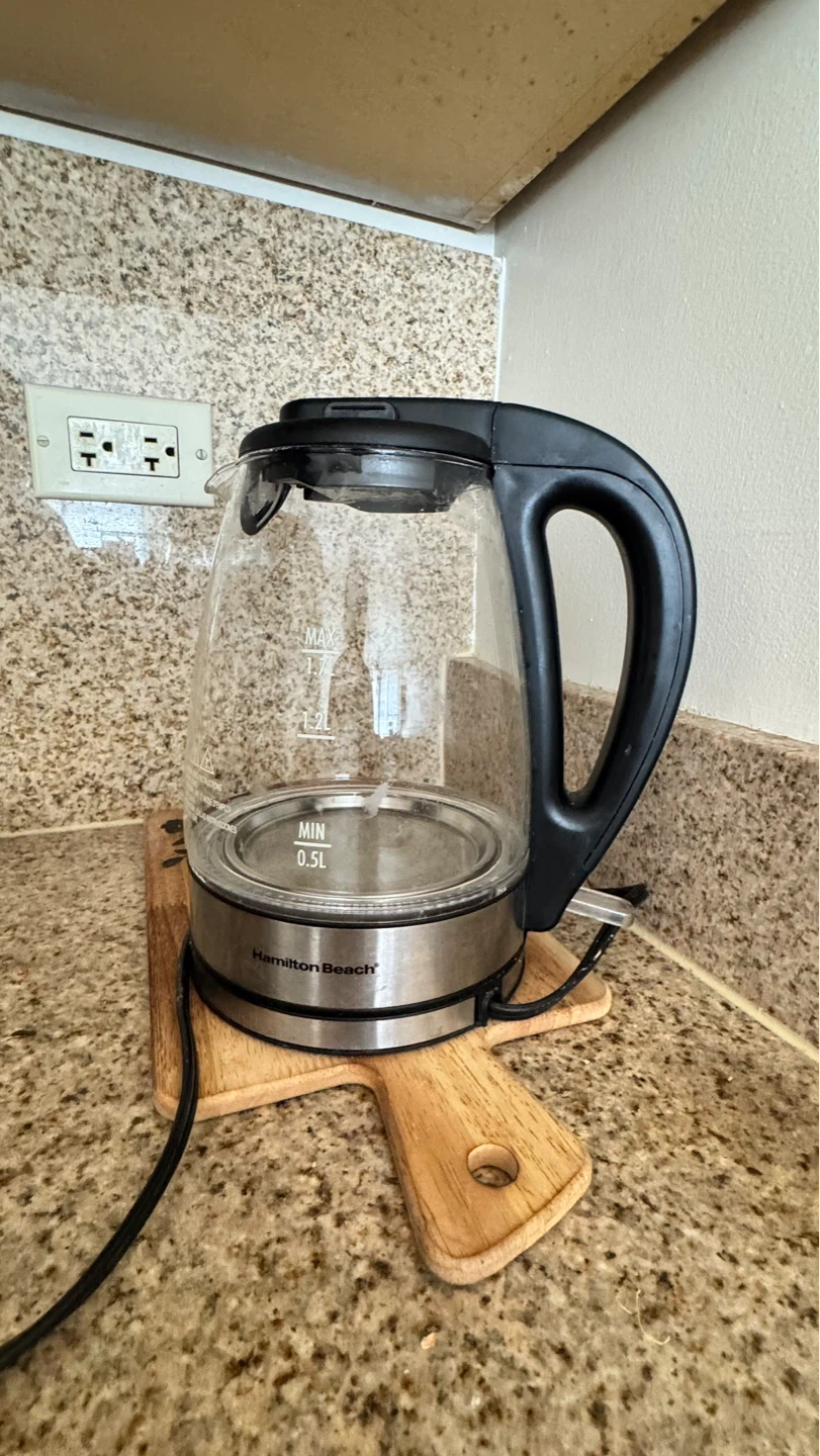 Hamilton Beach Glass Electric Kettle