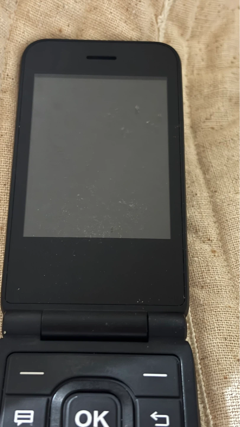 AT&T Flip Phone - photo 4