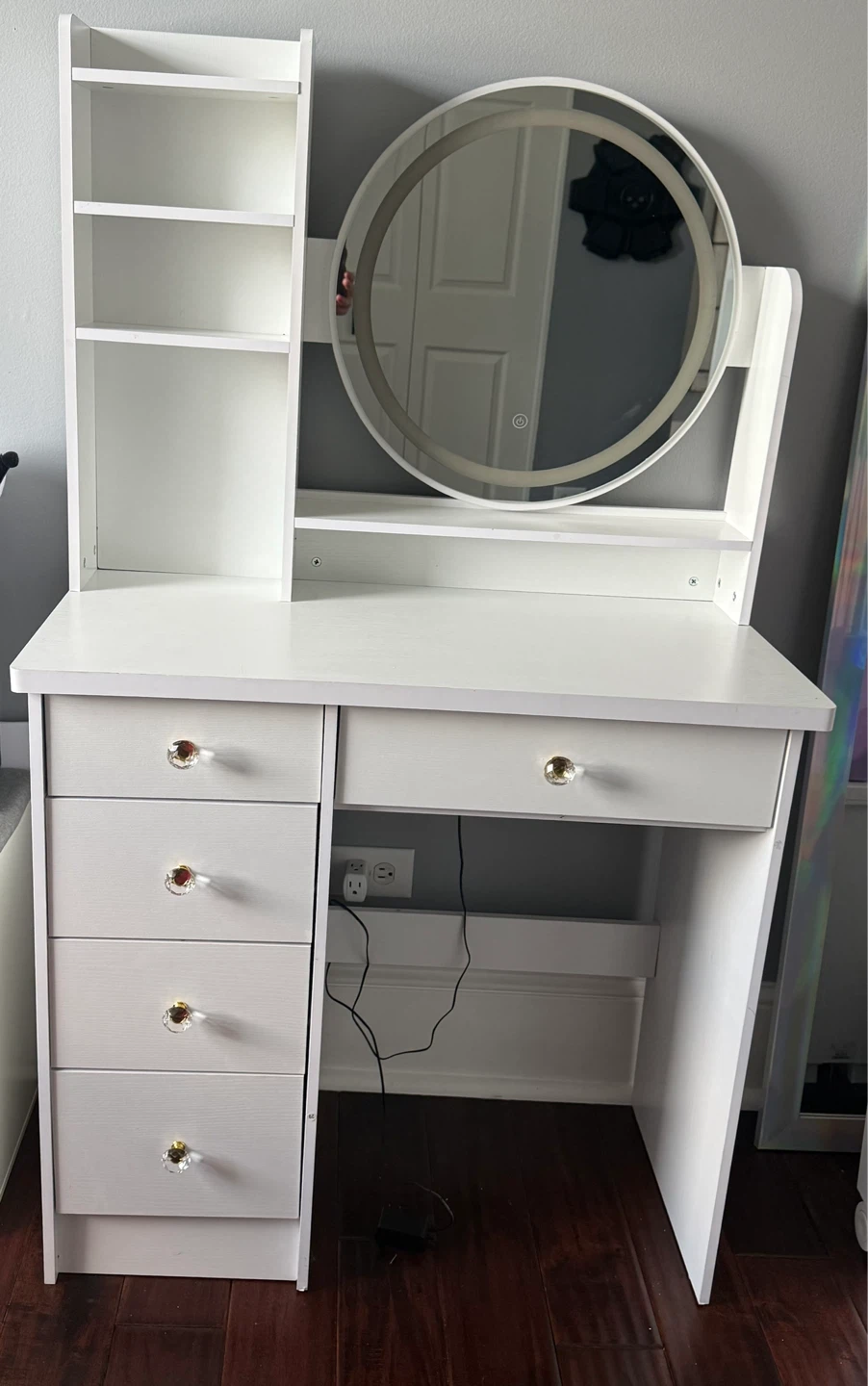 White Vanity Desk with Lighted Mirror and Storage Shelves