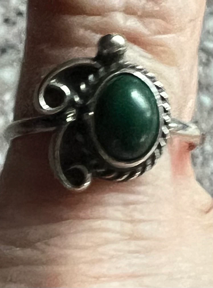 Vintage Silver Malachite Navajo Ring - photo 2