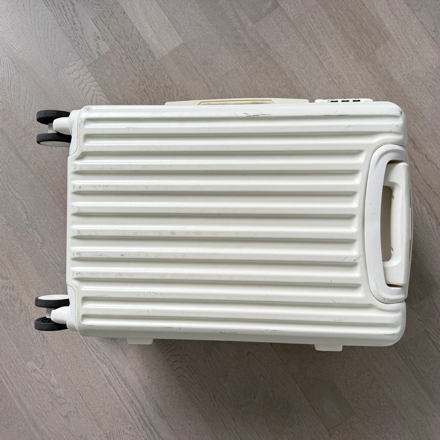 Cream color Carry-On Suitcase - photo 3