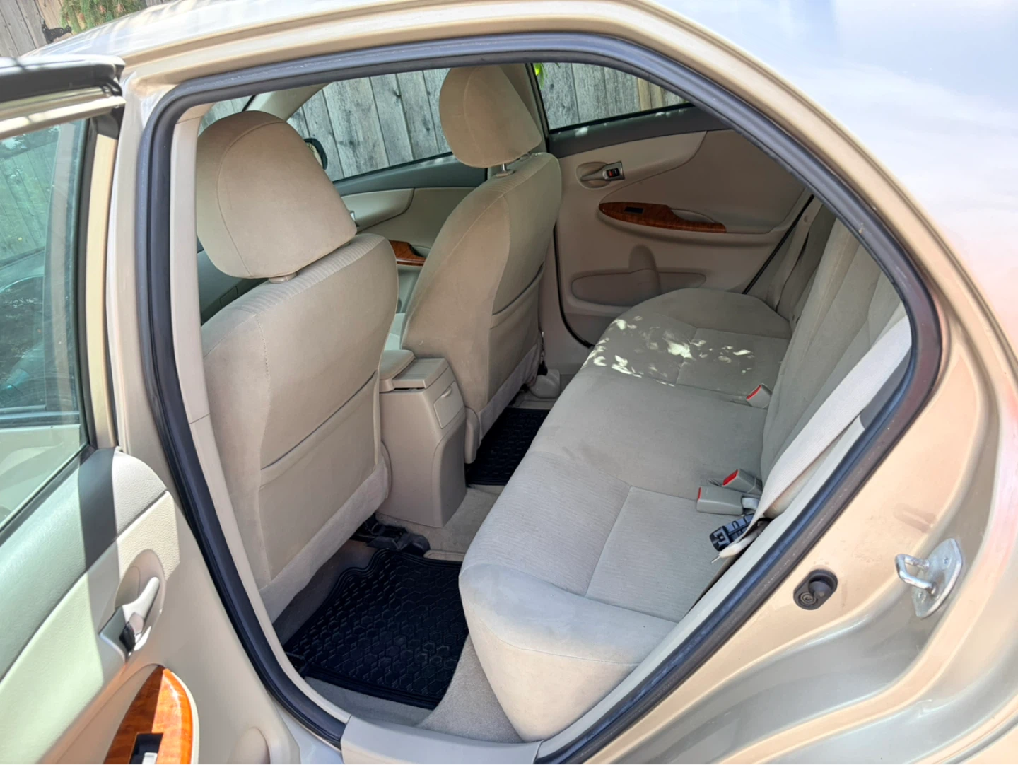 Toyota Corolla - photo 5