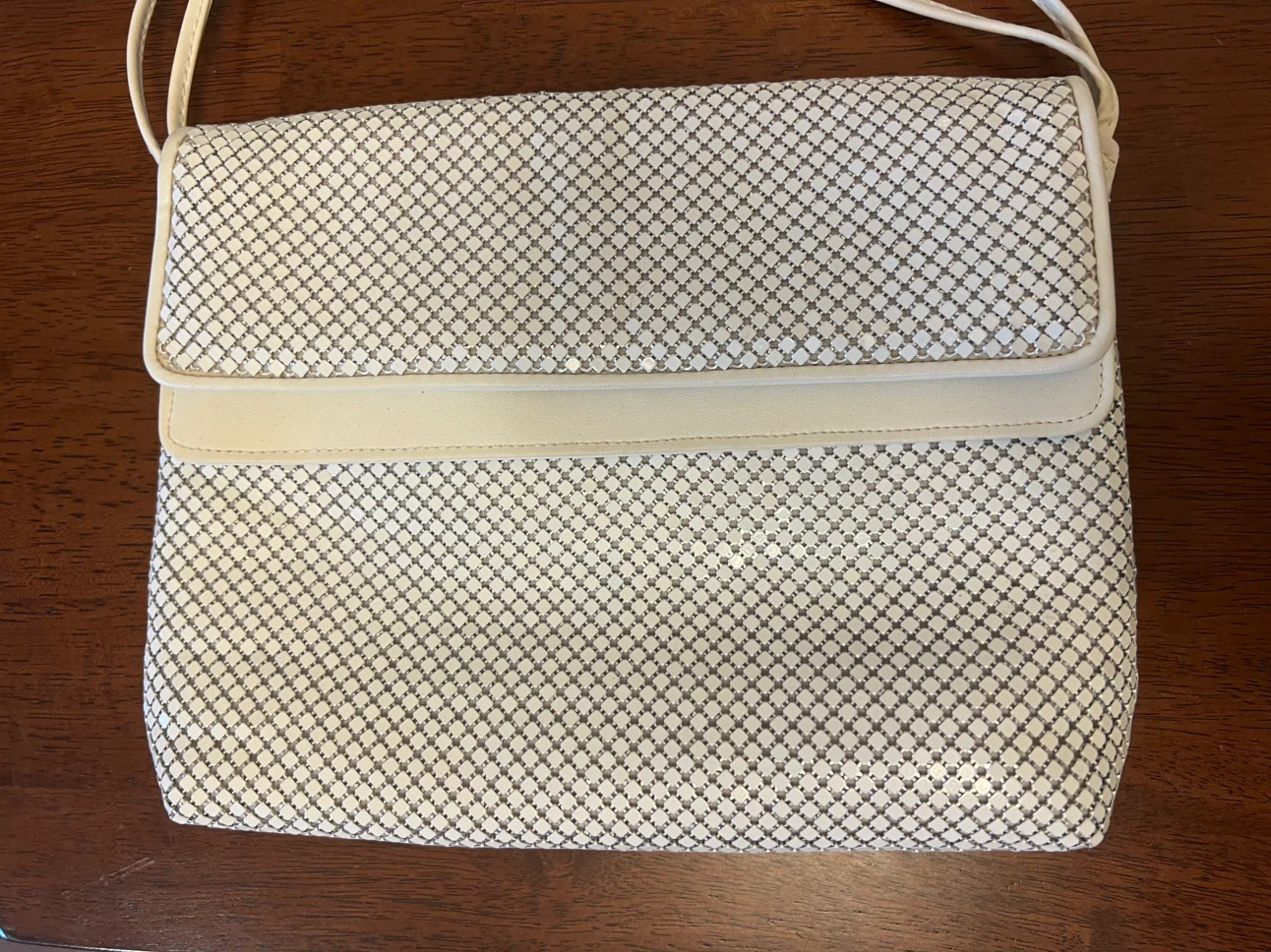 Whiting & Davis White Metal Purse