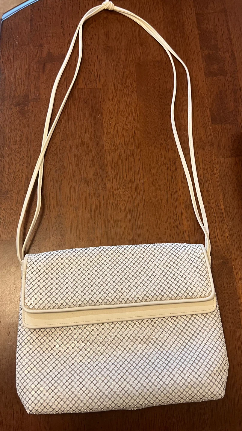 Whiting & Davis White Metal Purse - photo 5
