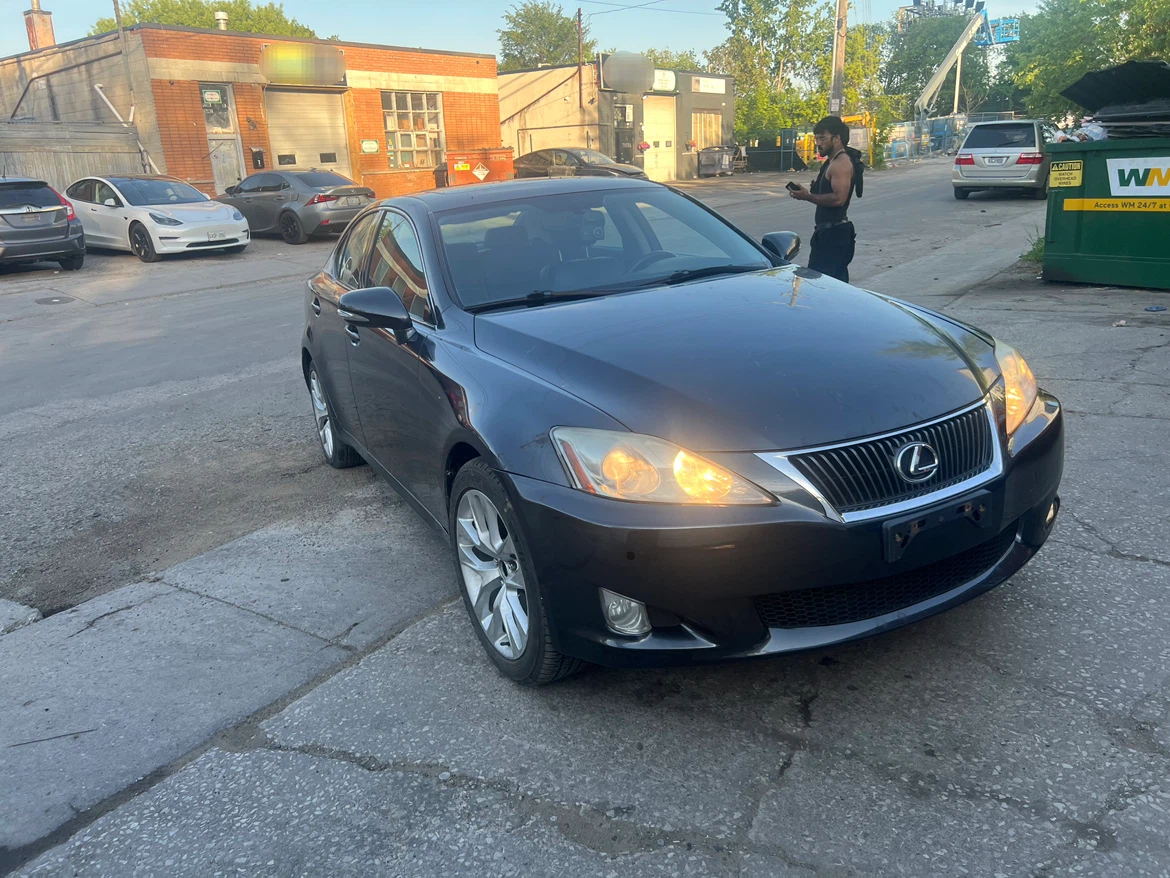 2010 Lexus is250 with Safety & Tax included - photo 2