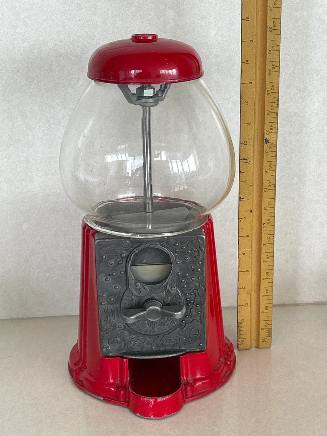 Carousel Industries Gumball Machine