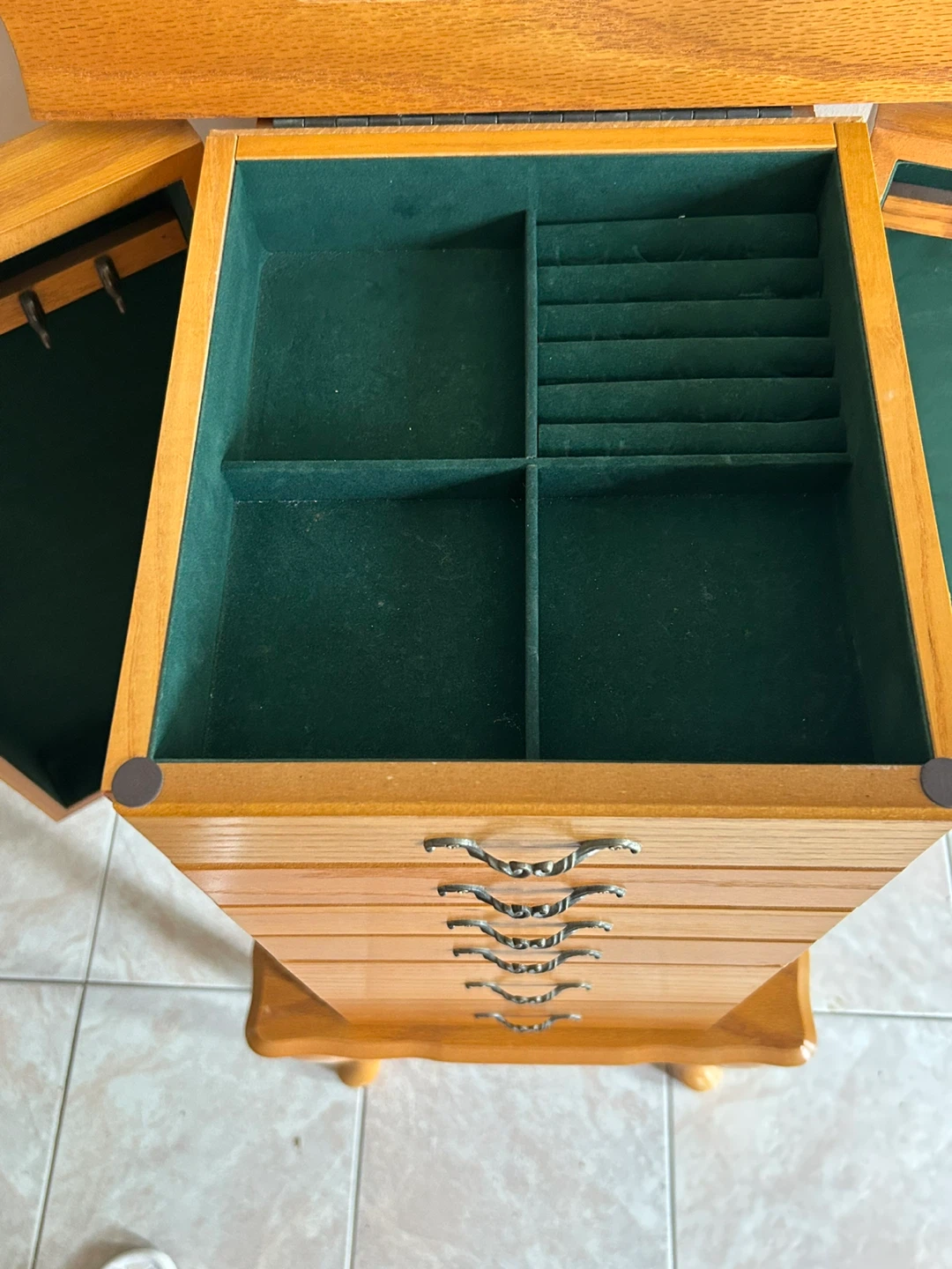 Wooden Jewellery Box with Mirror - photo 3