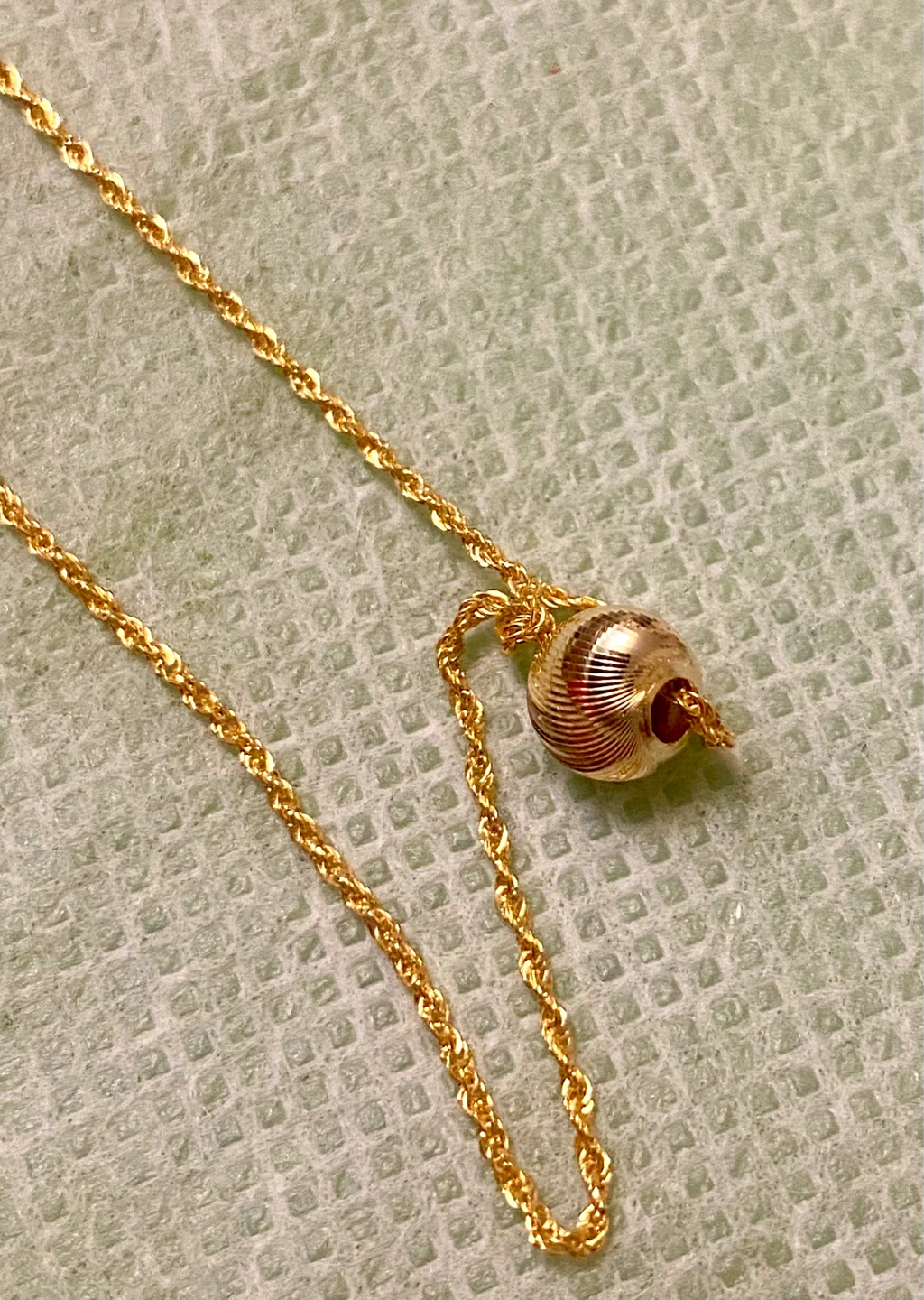 18 K Gold Layered Necklace with Bead Pendant - photo 5
