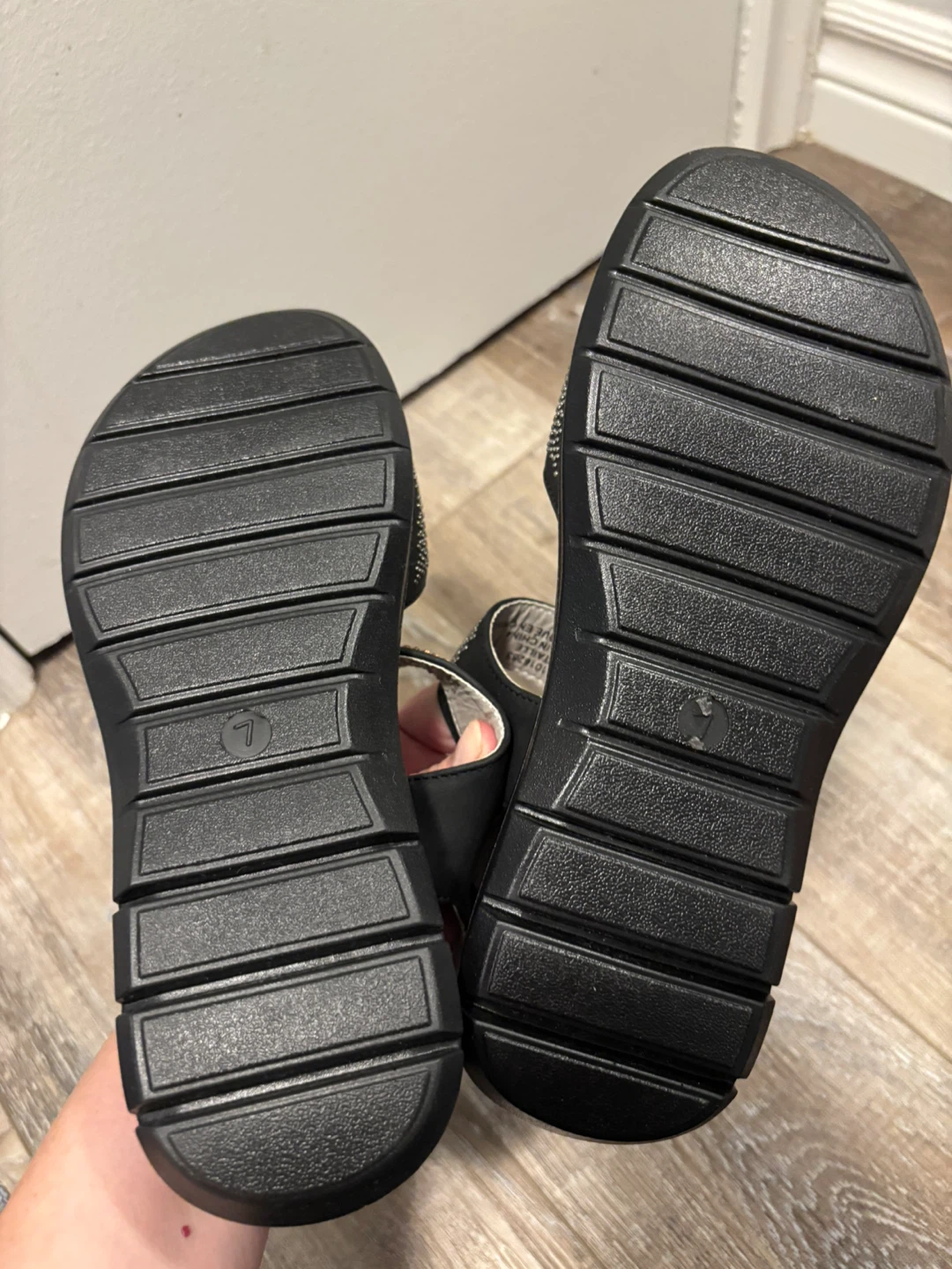 Women's Black Embellished Sandals Size 7 - photo 2