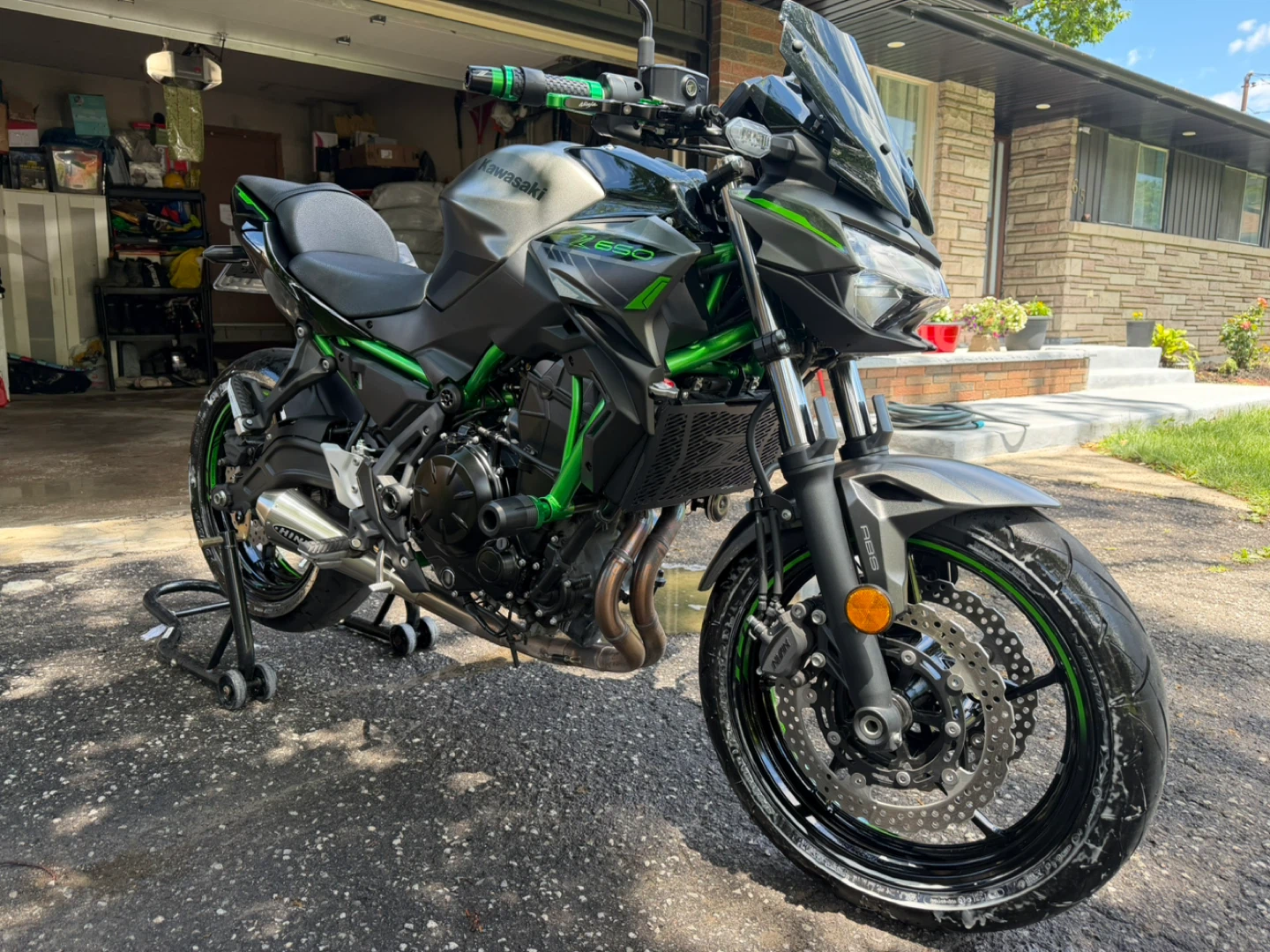 For sale 2023 Kawasaki Z650 - photo 4