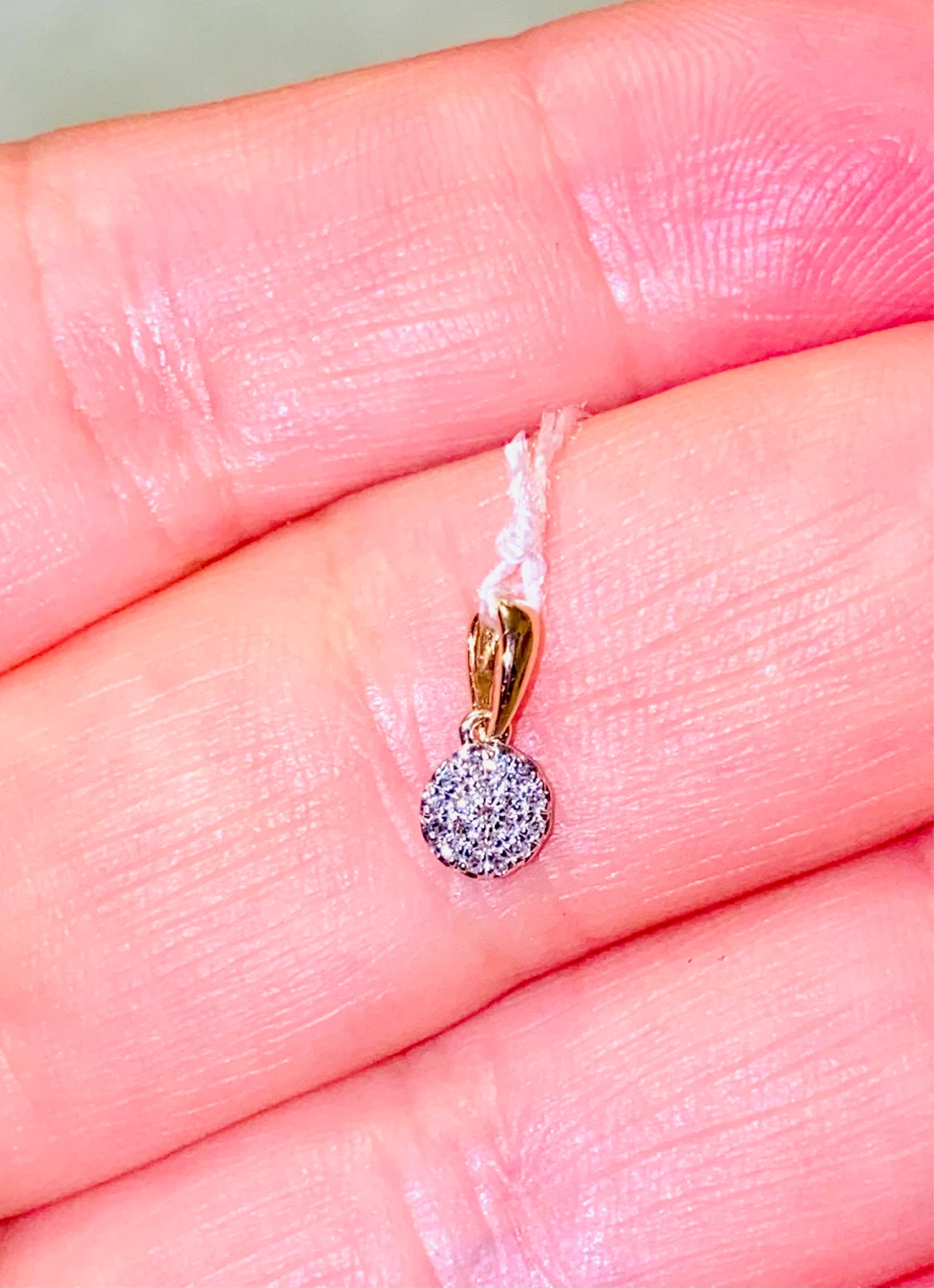 14K 585 Yellow Gold Diamond Pendant