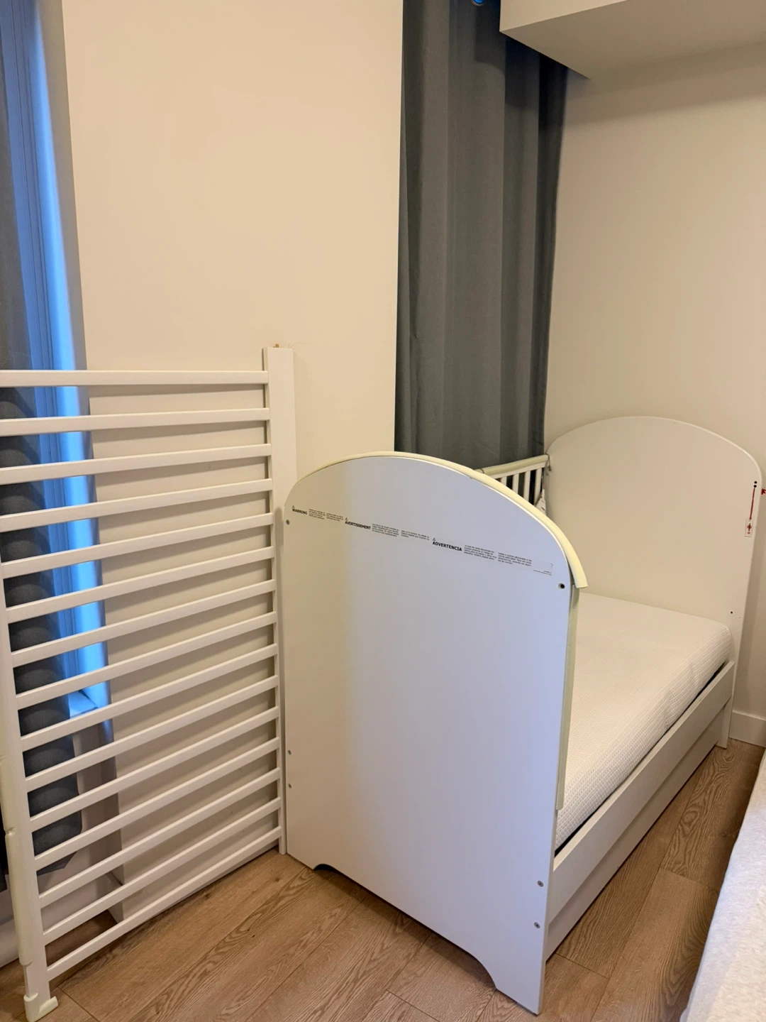 IKEA Crib with Drawer & Lullaby Earth 2 Stage Mattress - photo 2