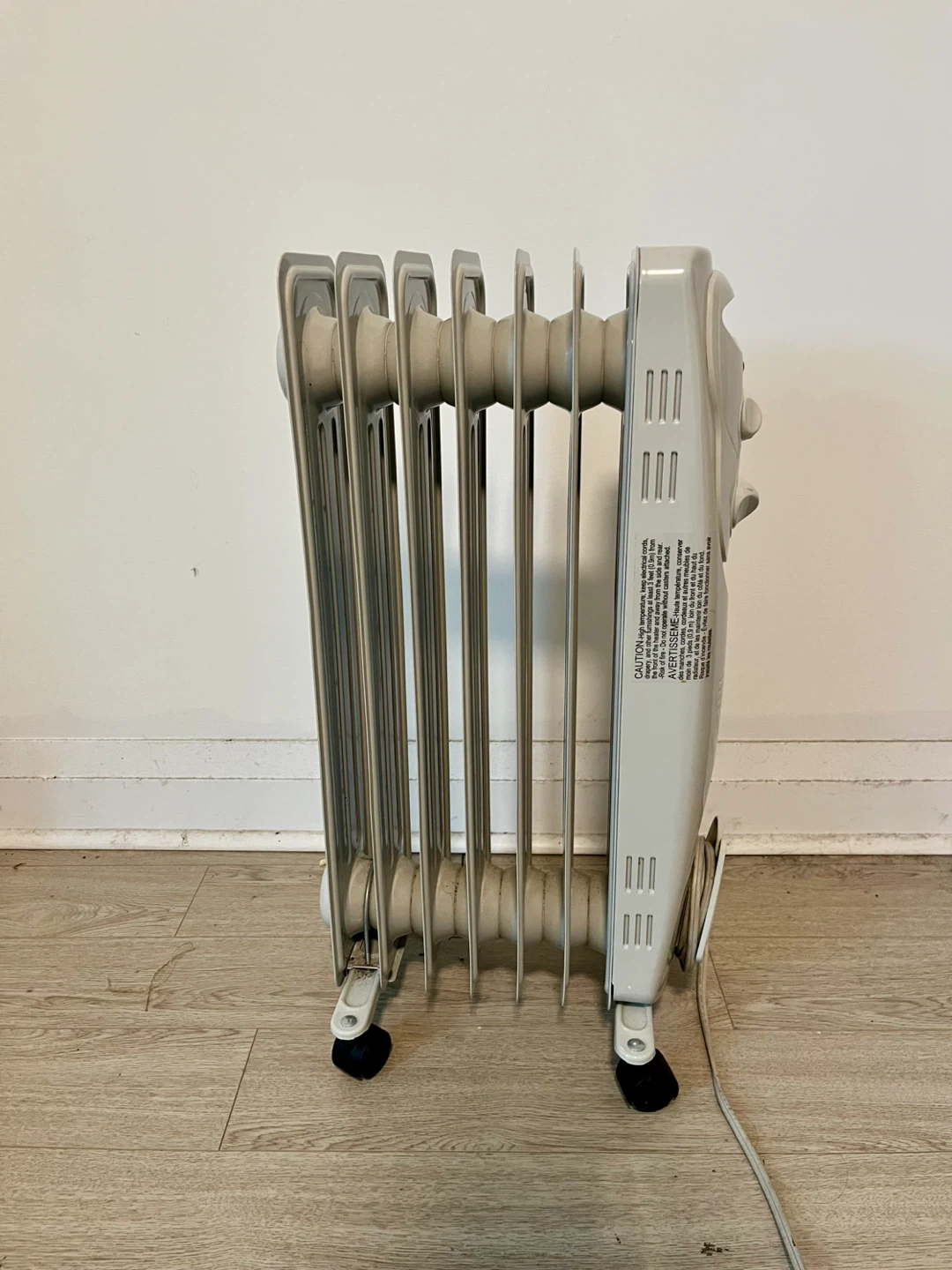 Oil-filled Radiator Heater [TO FIX] - photo 2