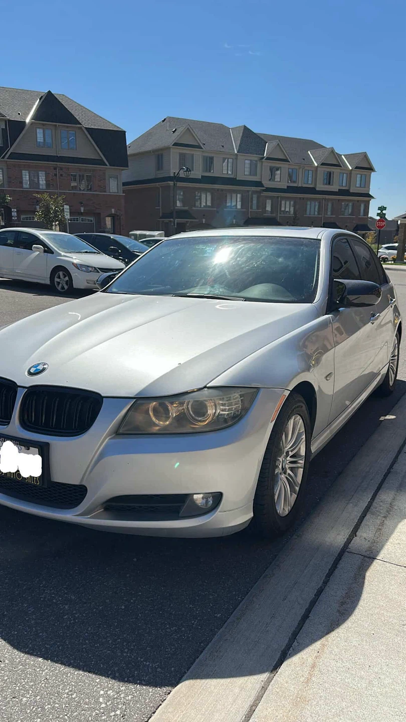BMW 328i 2010 RWD - photo 2