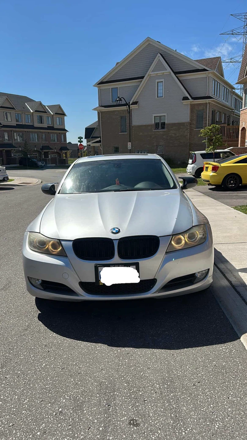 BMW 328i 2010 RWD - photo 3