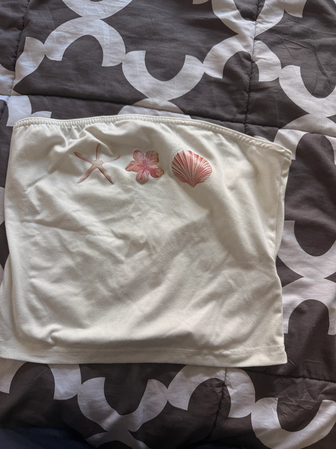White Strapless Tube Top with Seashell Graphics