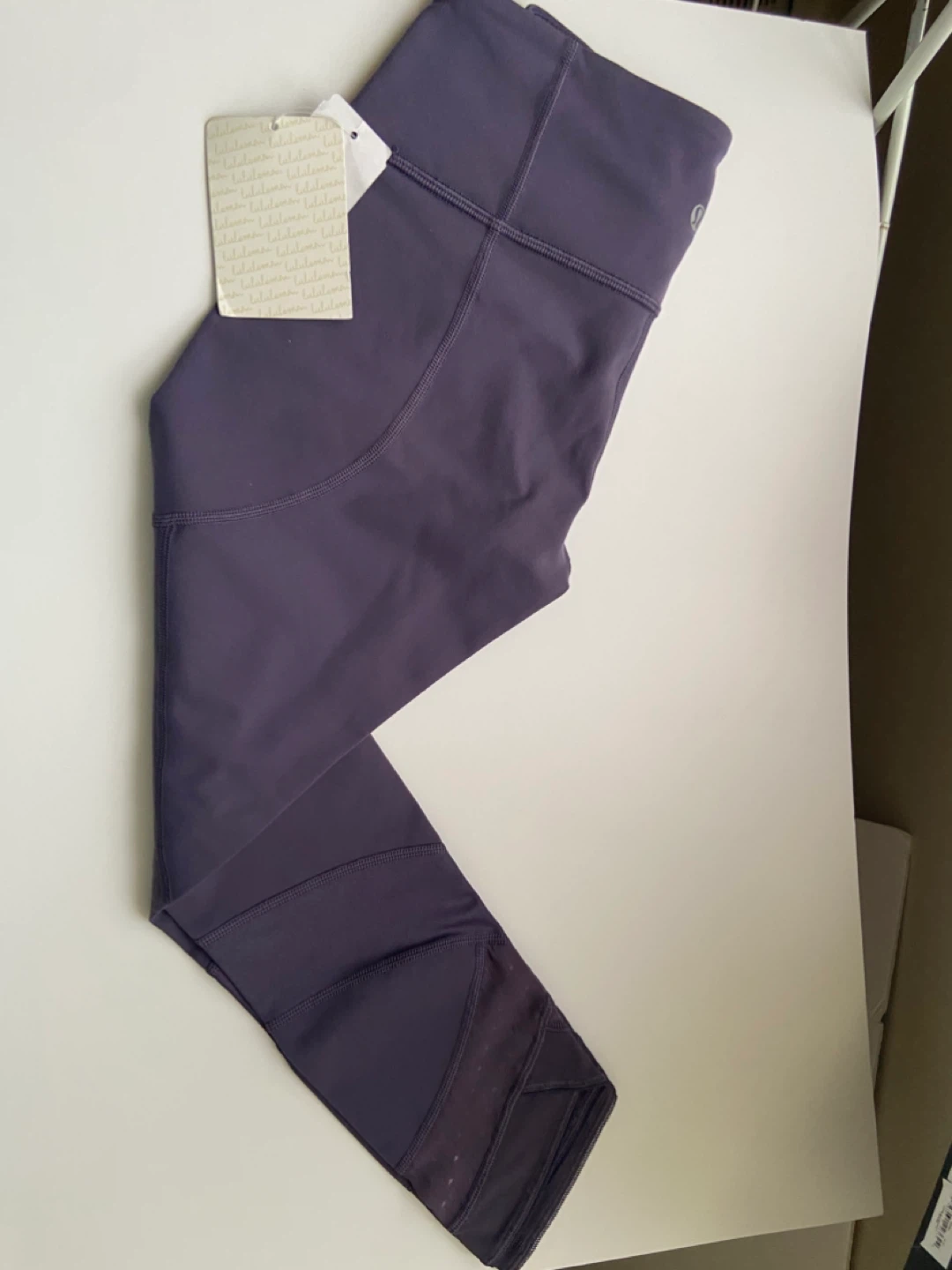 Lululemon Purple Cropped Leggings - photo 2