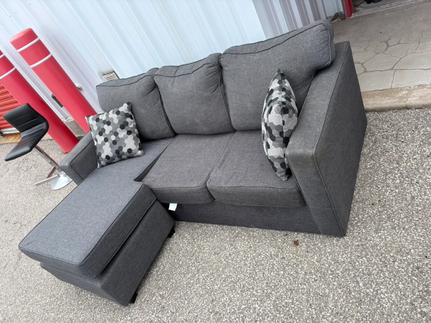 Grey Sectional Sofa with Ottoman