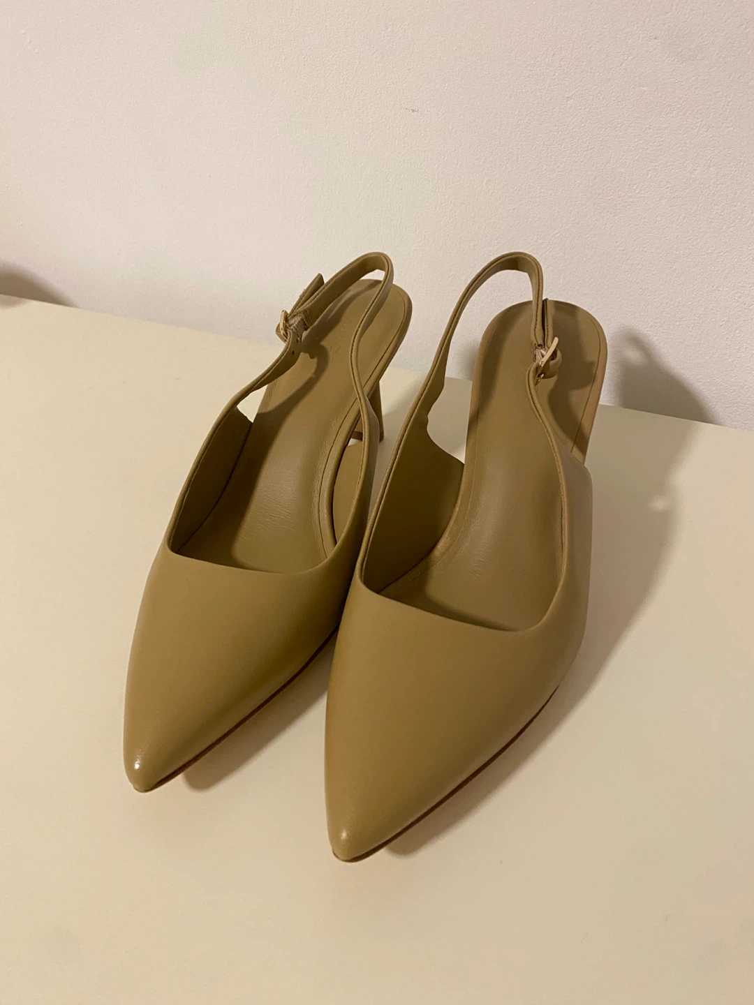 Nude Vince Heels
