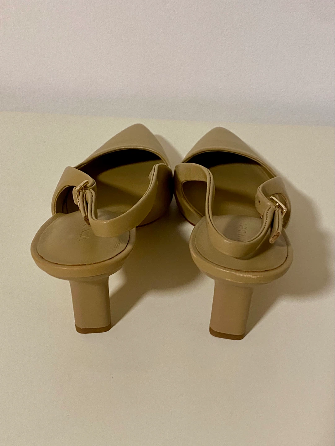 Nude Vince Heels - photo 4