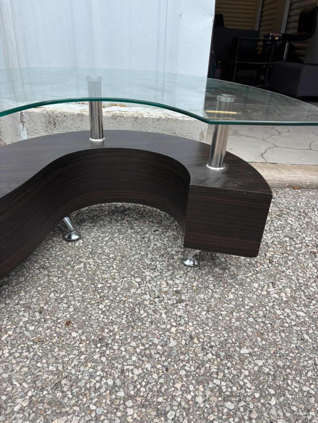 Glass and Dark Wood S-Shaped Coffee Table - photo 3