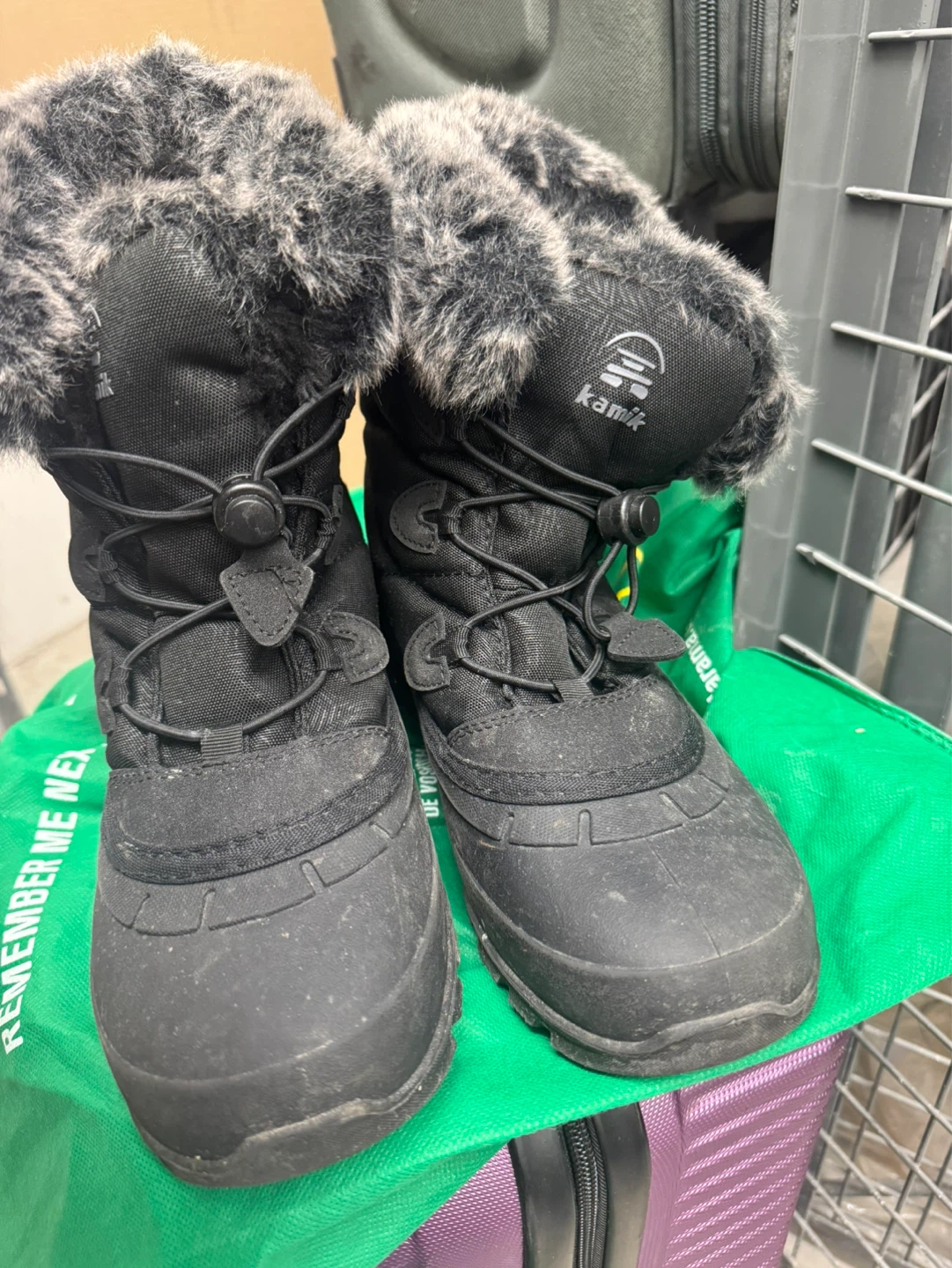 Kamik  Black Winter Boots with Fur Trim
