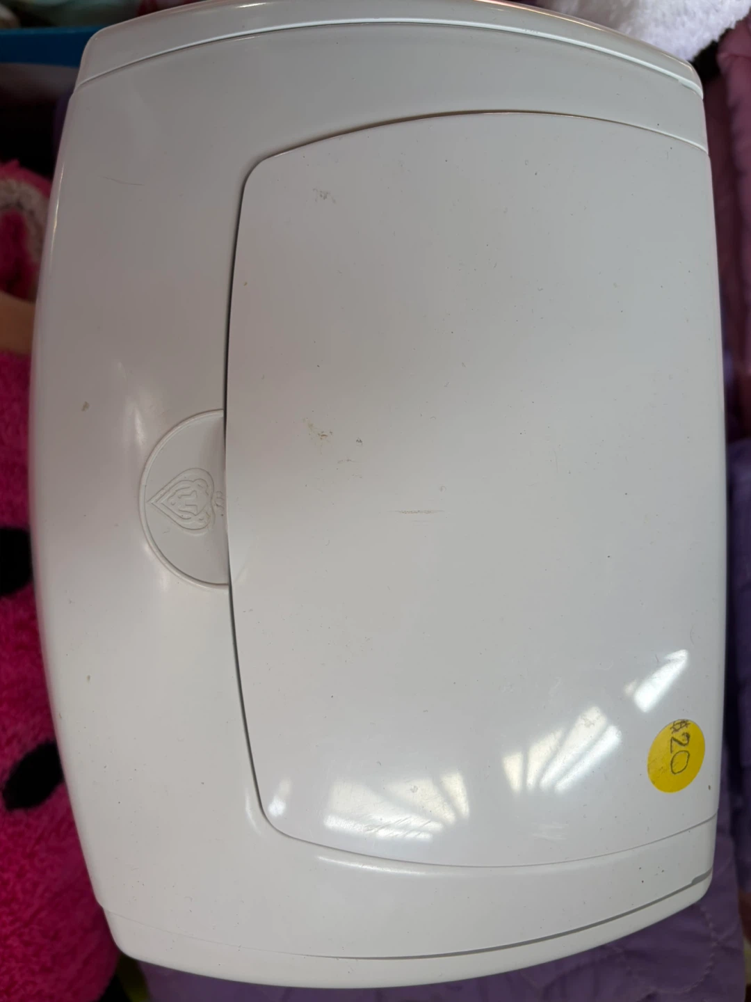White lion heart Wipe Warmer - photo 2