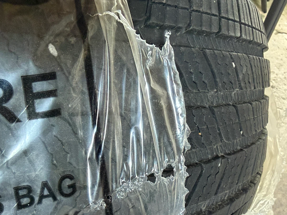 Turanza QuietTrack Tire 215/55R17 94V - photo 2