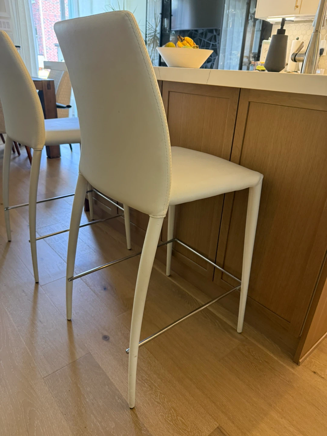 White  Bar Stools (Set of 2) - photo 5