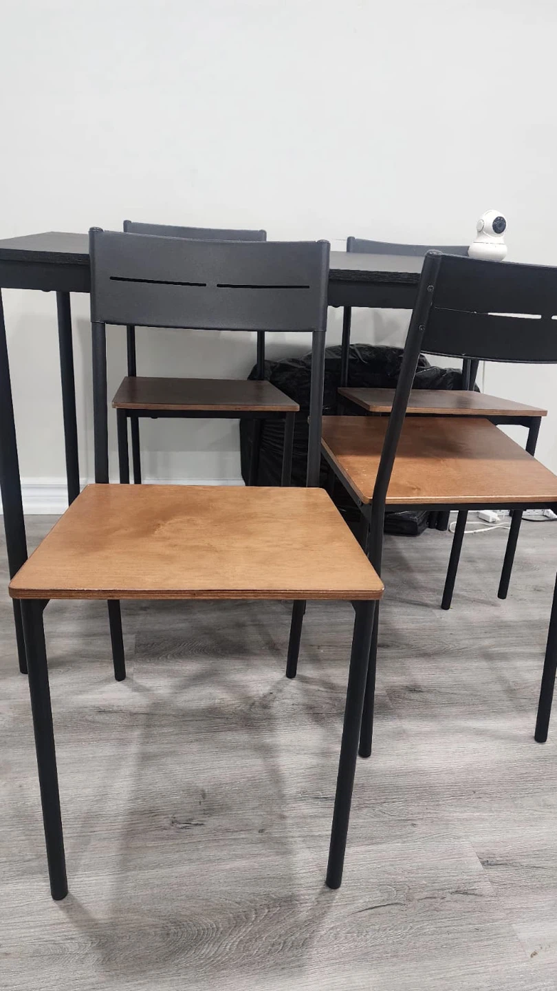 IKEA 4-Seater Dining Table - photo 4