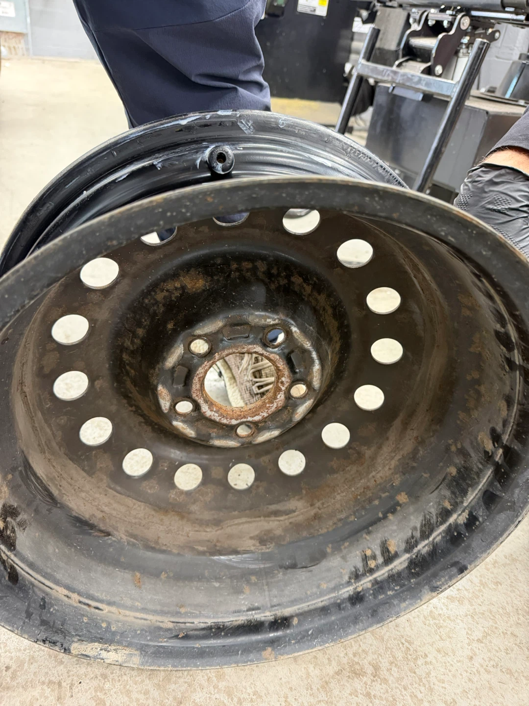 16x6.5 Steel Wheel Rim