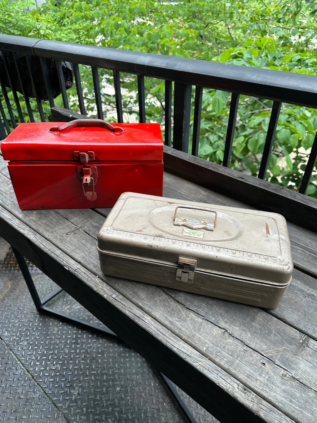 VINTAGE STEEL TOOL BOX ANTIQUE KITS MASTERCRAFT UNION BEACH - photo 2