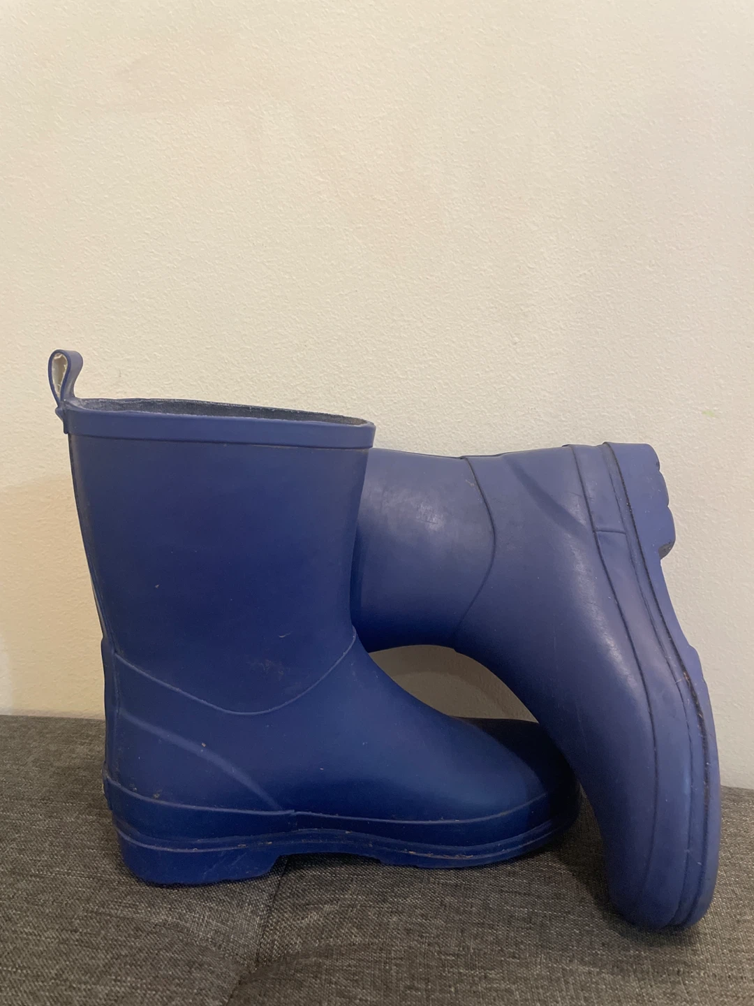 Blue Rain Boots Size 2 - photo 2